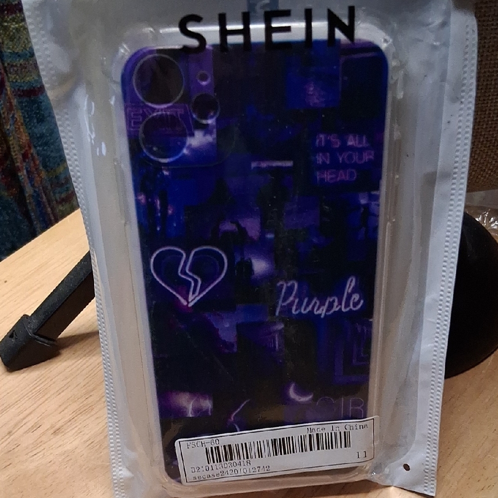 SHEIN iphone Neon Purple Heart Phone Case